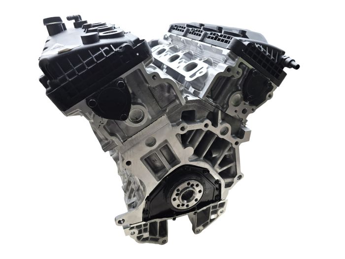 Двигатель в стандартной комплектации 3,5 литра EGG