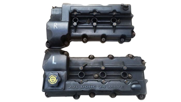 Клапанная крышка ПРАВАЯ 2,7л. EER