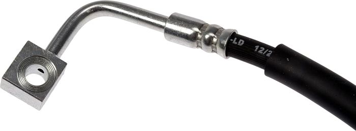 Шланг тормозной левый