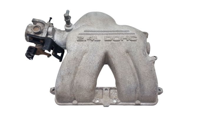 Впускной коллектор верхняя часть DOHC RS 2.4 литра EDZ