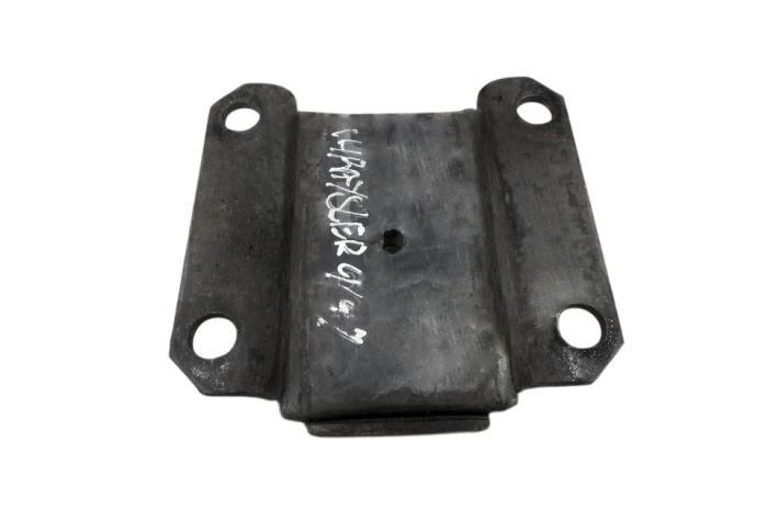 Верхняя опора задней рессоры (RS, NS)