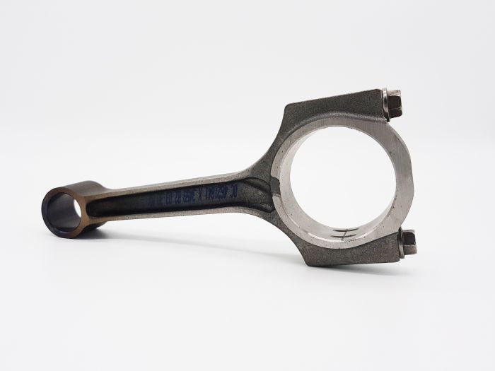 Шатун DOHC RS 2.4 литра EDZ