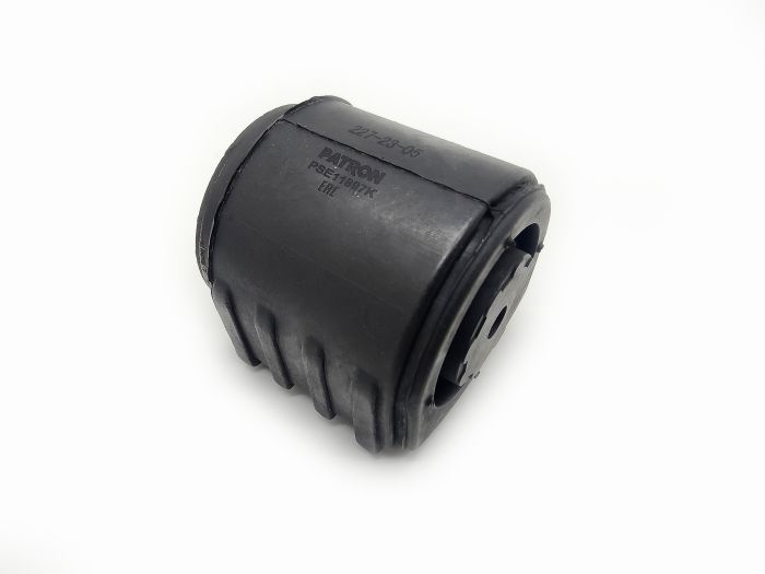 ЗАДНИЙ сайлентблок переднего рычага с двигателем 3.3/3.8 литра (RS)