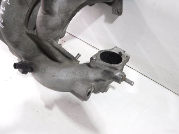Впускной коллектор DOHC RS 2.4 литра EDZ